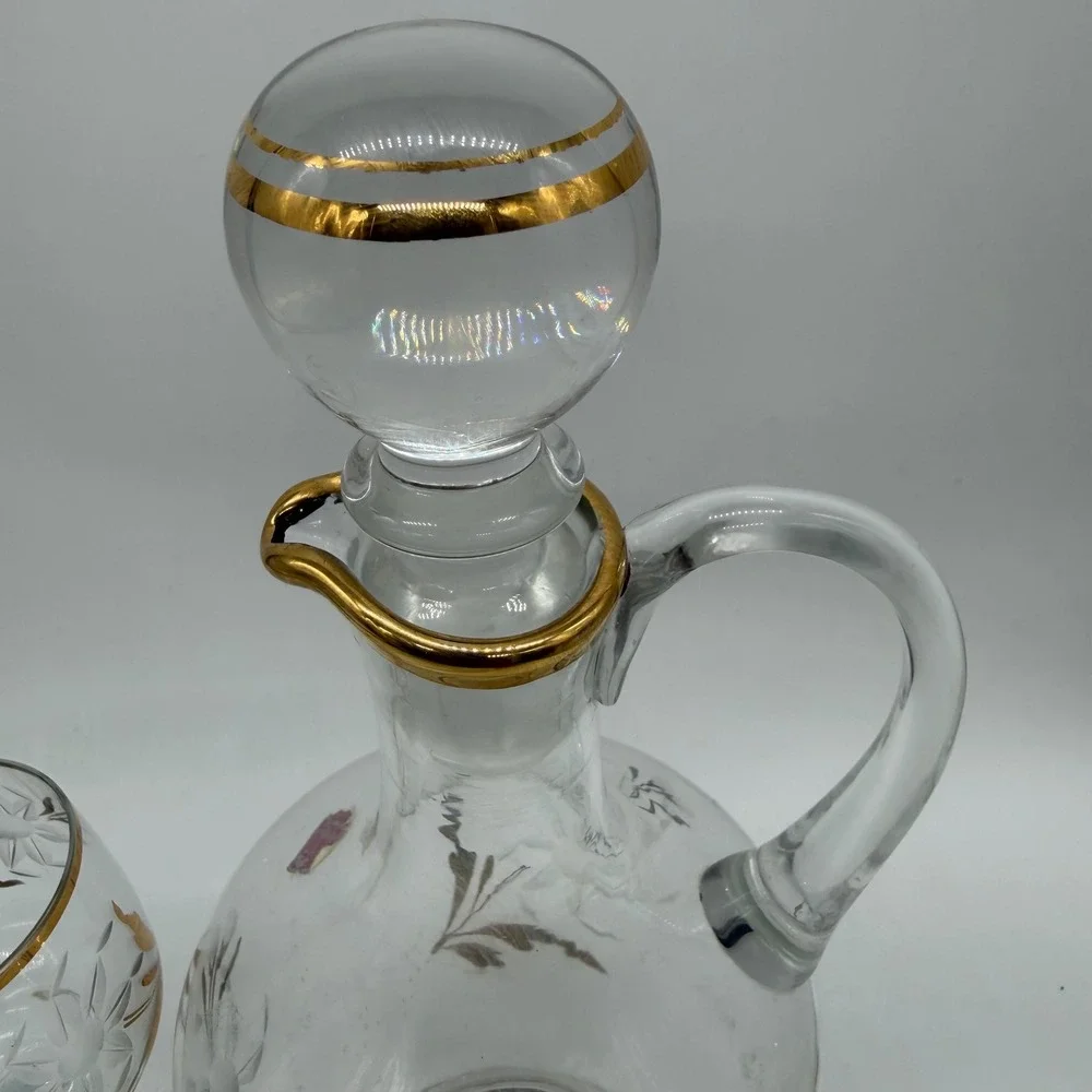 Vintage Etched Glass Decanter and Wine Glass Set Gold Silver‎ Leaf Floral Design